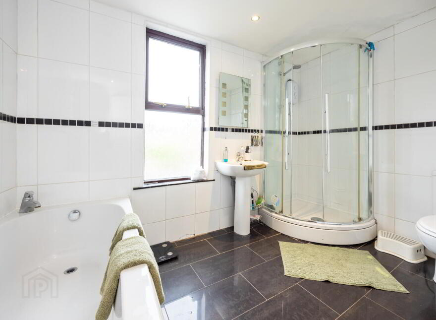 1 Chichester Avenue, Belfast, BT15 5EH