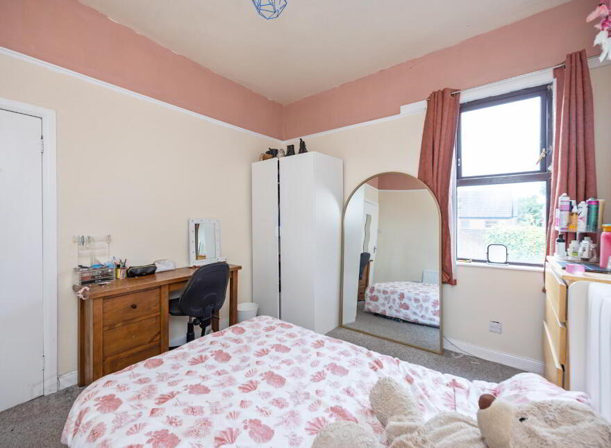 1 Chichester Avenue, Belfast, BT15 5EH