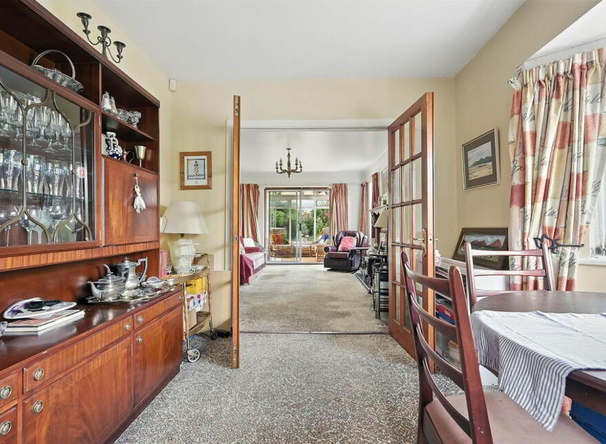 39 Church Avenue, Dunmurry, Belfast, BT17 9RS