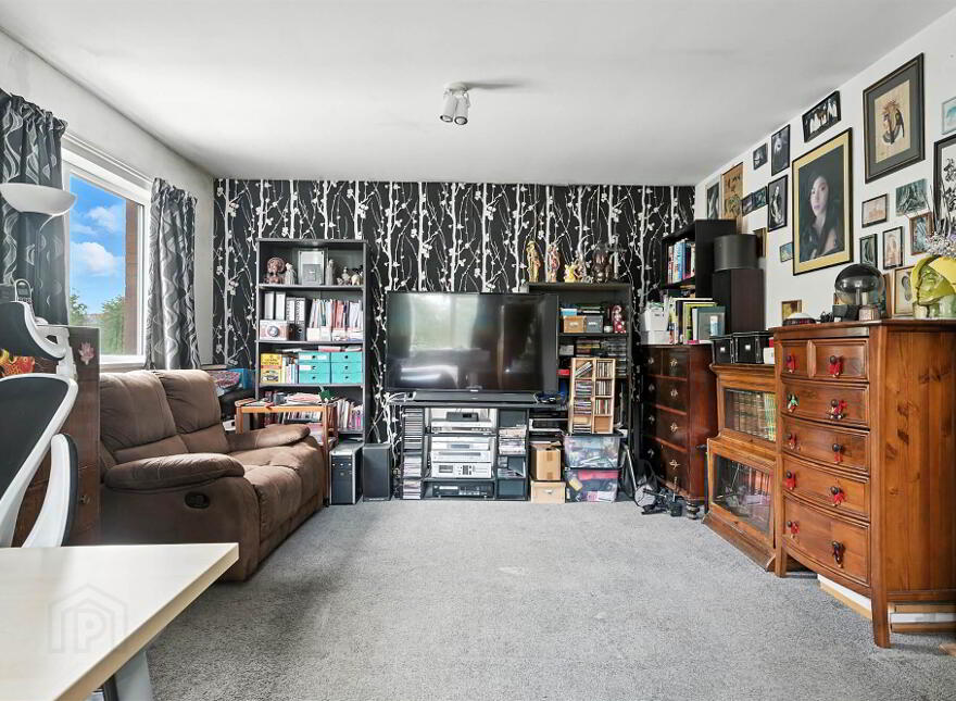 39 Church Avenue, Dunmurry, Belfast, BT17 9RS