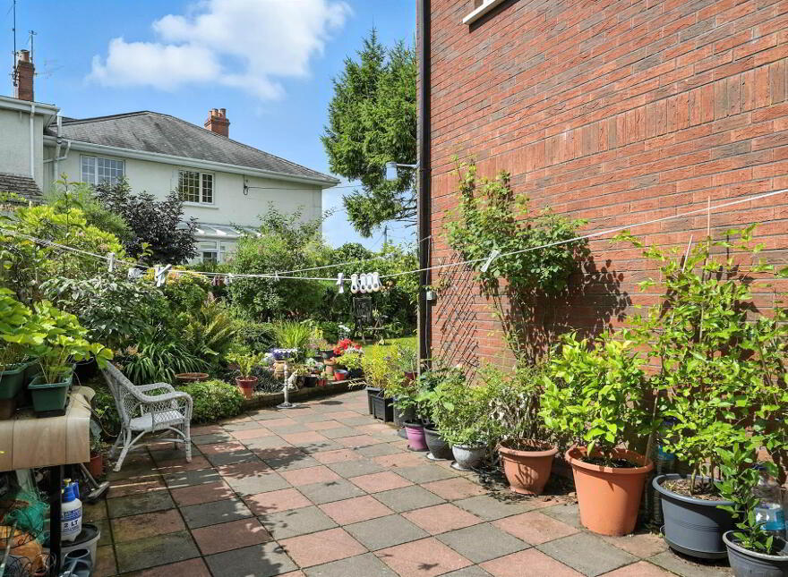 39 Church Avenue, Dunmurry, Belfast, BT17 9RS