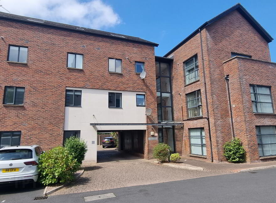 Apt 5, Carolan Place, Belfast, BT7 3LA