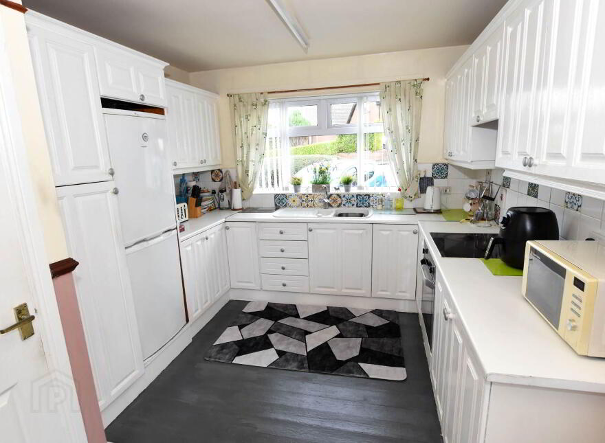 21 Morey Drive, Donaghadee, BT21 0LD