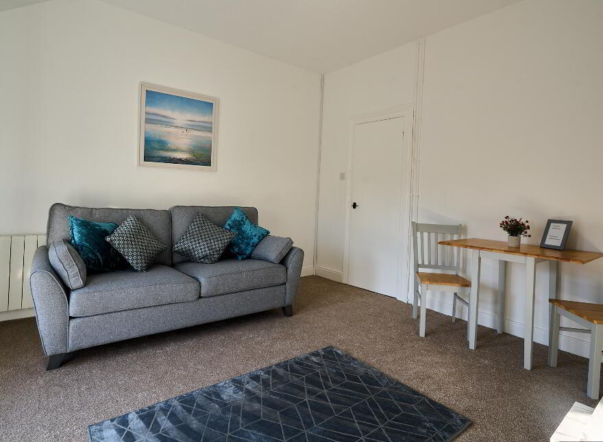 Unit B, 18 BARRVIEW, Dundrum, BT33 0ND