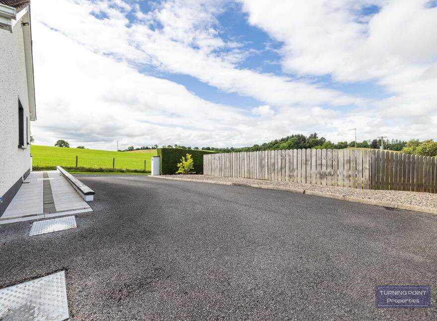84 Clabby Road, Fivemiletown, BT75 0QY
