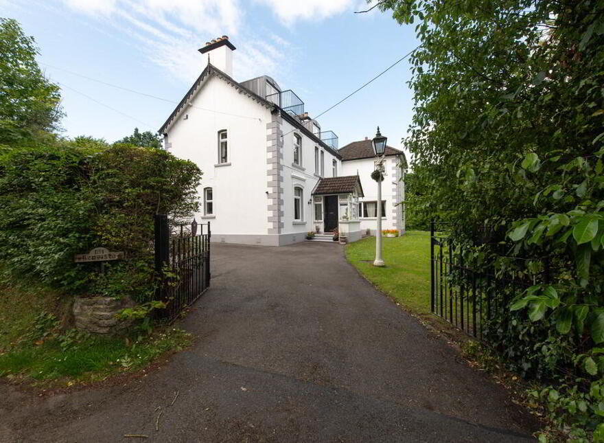 "Benvista", 1 Lenamore Drive, Jordanstown, Newtownabbey, BT37 0PQ photo