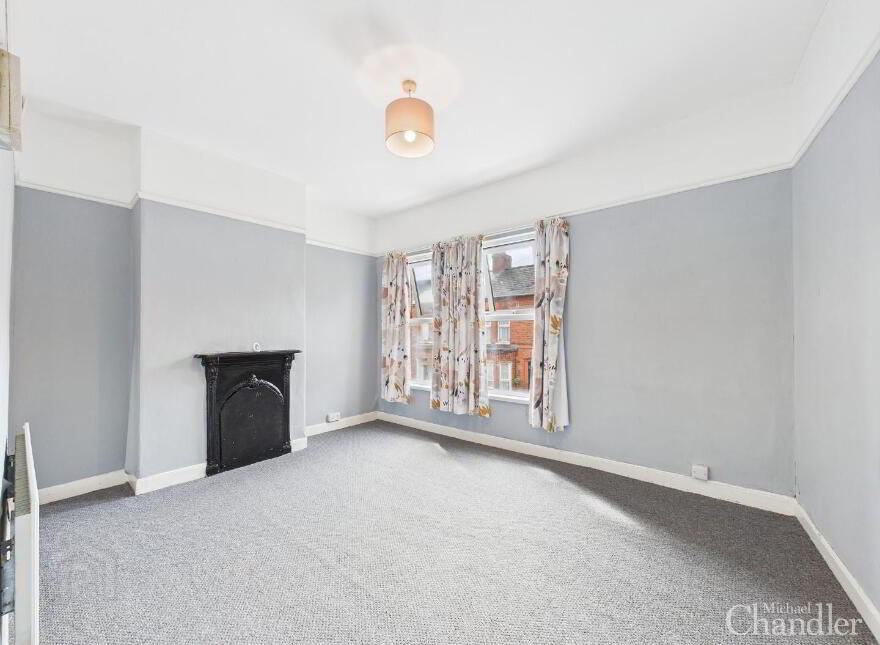 2 Rochester Street, Belfast, BT6 8EU