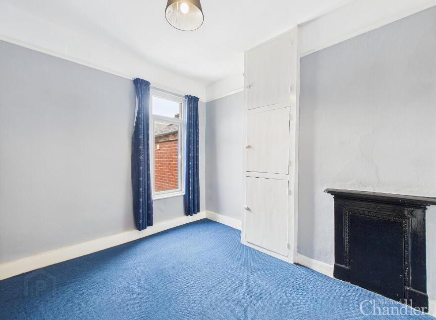 2 Rochester Street, Belfast, BT6 8EU
