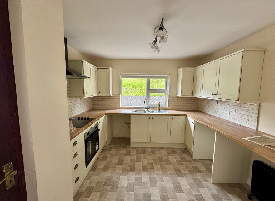 98 Murley Road, Fivemiletown, BT75 0LN