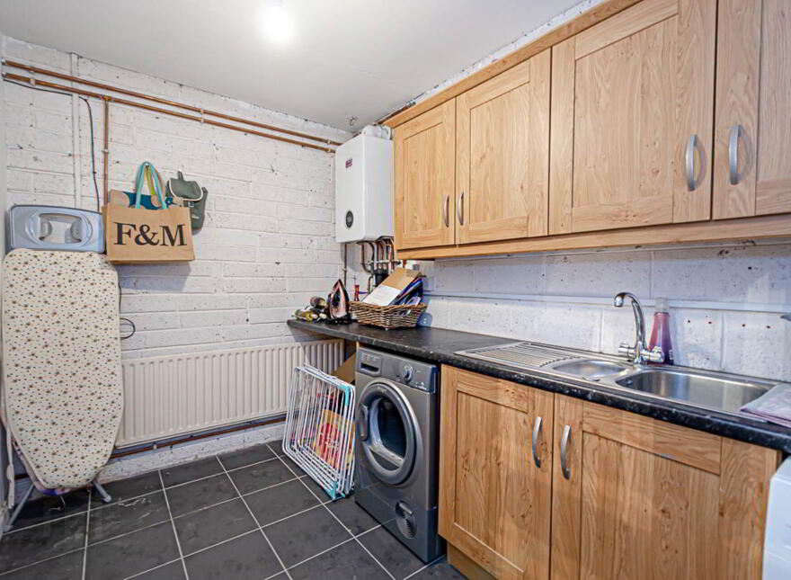 2 Thornhill Grove, Stormont, Belfast, BT5 7BN