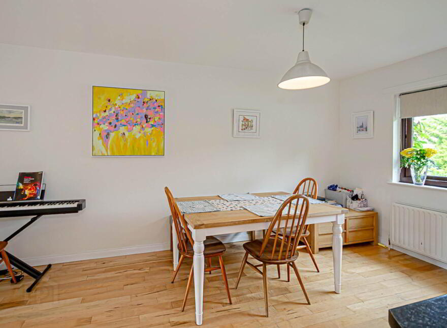 2 Thornhill Grove, Stormont, Belfast, BT5 7BN