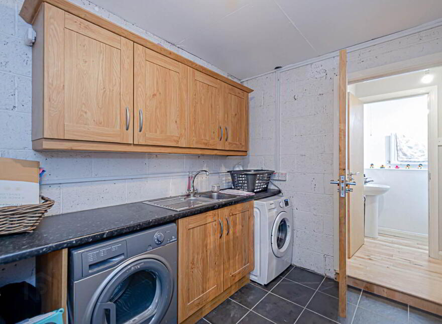 2 Thornhill Grove, Stormont, Belfast, BT5 7BN