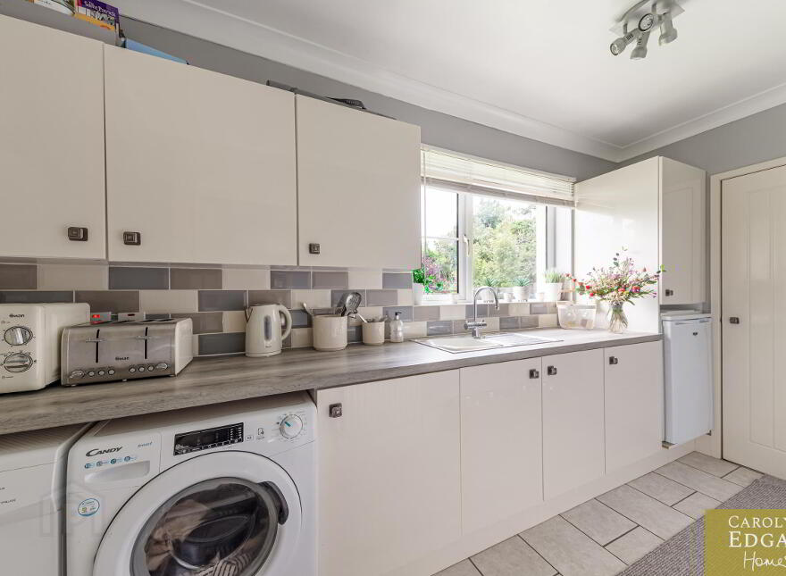 3 Coulters Hill, Kircubbin, Newtownards, BT22 1DS
