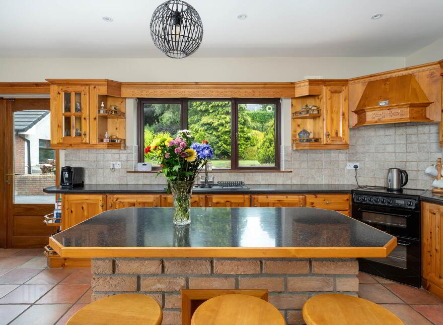 Coola, Baylin, Athlone, N37R8K1