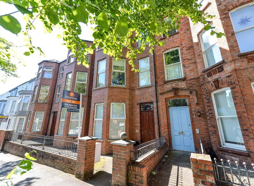 Flat 2, 97 Eglantine Avenue, Belfast, BT9 6EX photo