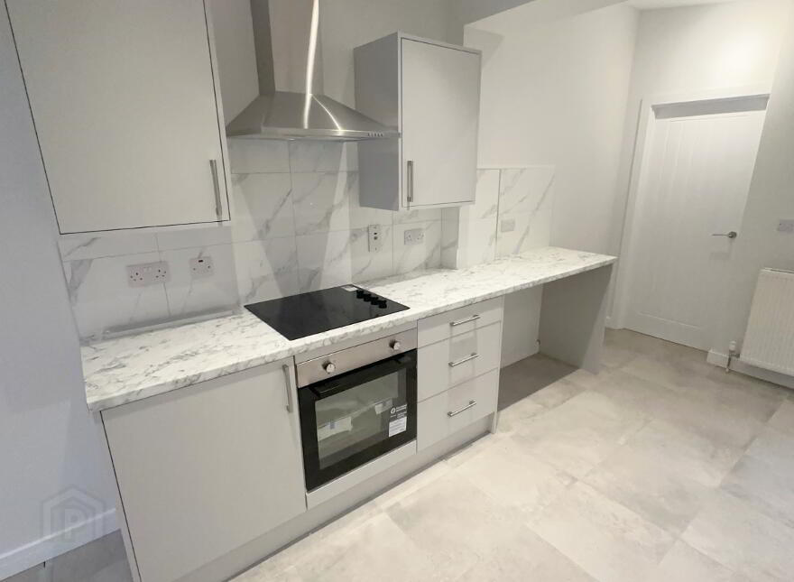 12 Bloomfield Street, Belfast, BT5 5AU