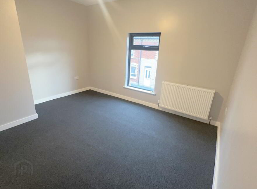 12 Bloomfield Street, Belfast, BT5 5AU