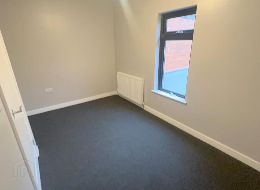 12 Bloomfield Street, Belfast, BT5 5AU