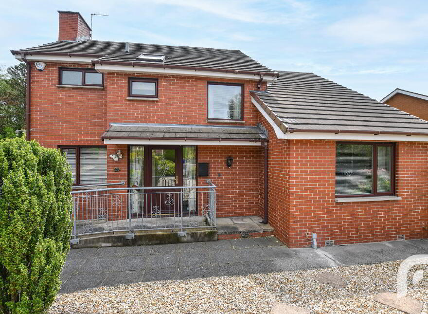 7 Jordanstown Heights, Jordanstown, Newtownabbey, BT37 0NN photo