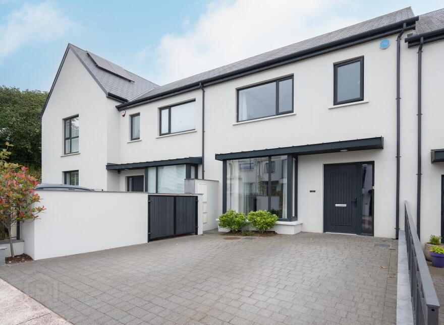 19 Mill View, Ballinglanna, Glanmire, Cork photo