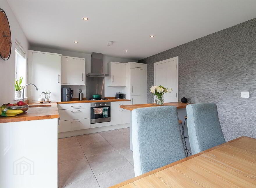 4 Foxton Court, Newtownabbey, BT36 5FT