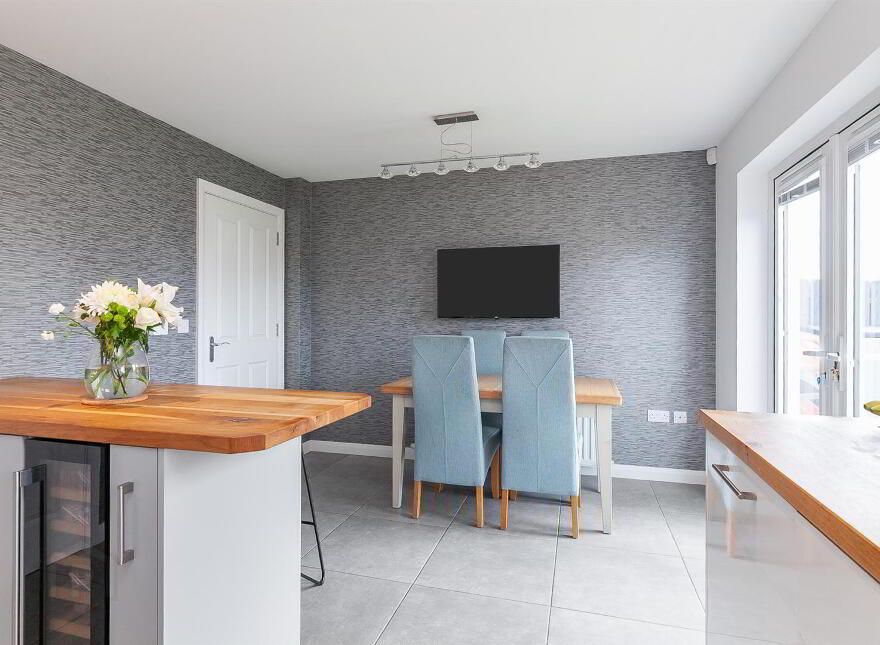 4 Foxton Court, Newtownabbey, BT36 5FT