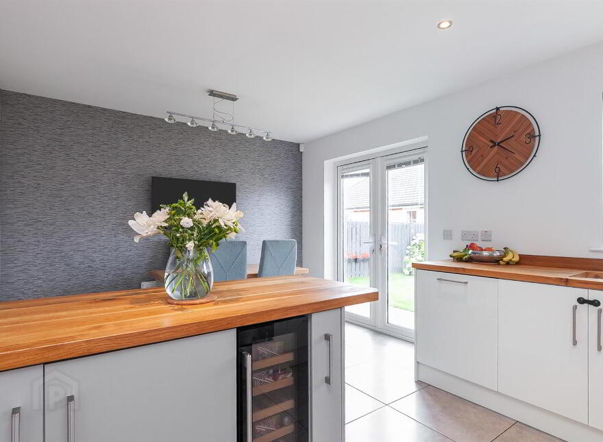 4 Foxton Court, Newtownabbey, BT36 5FT