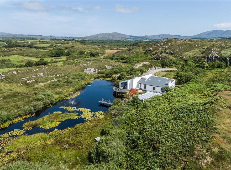 The Lake House, Toormore, Goleen, West, P81K104