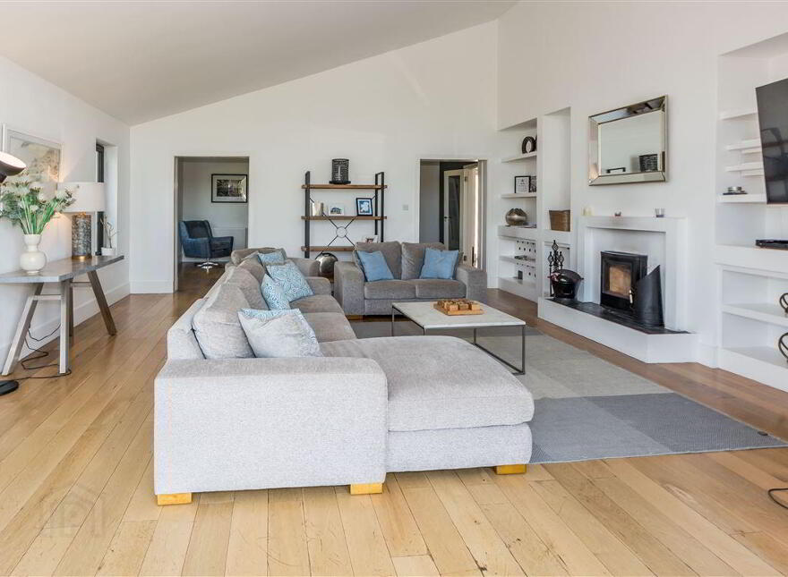 The Lake House, Toormore, Goleen, West, P81K104