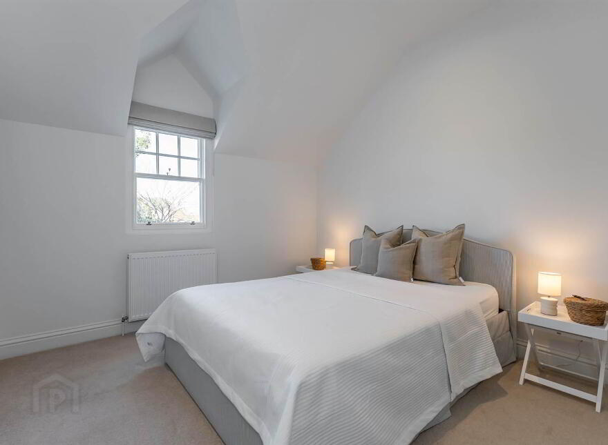 22b Bridge Road, Helens Bay, BT19 1TH