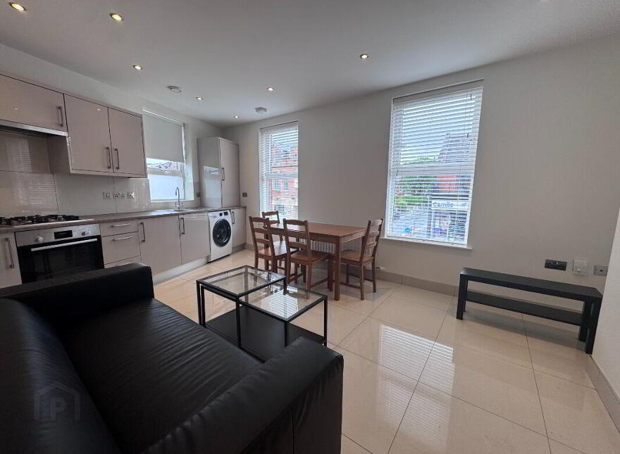 Apartment 1 2a Marlborough Avenue, Belfast, BT9 7HB