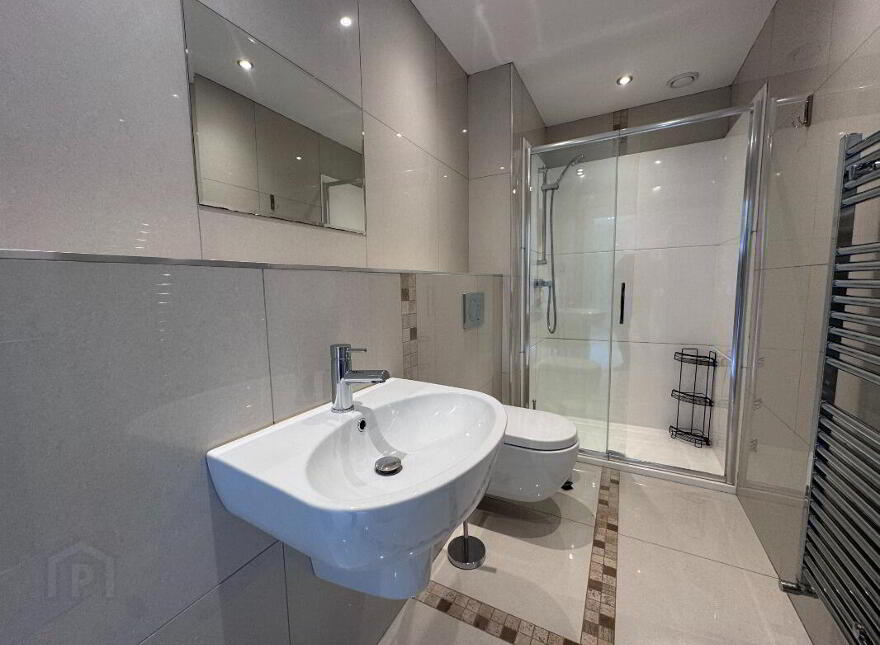 Apartment 1 2a Marlborough Avenue, Belfast, BT9 7HB