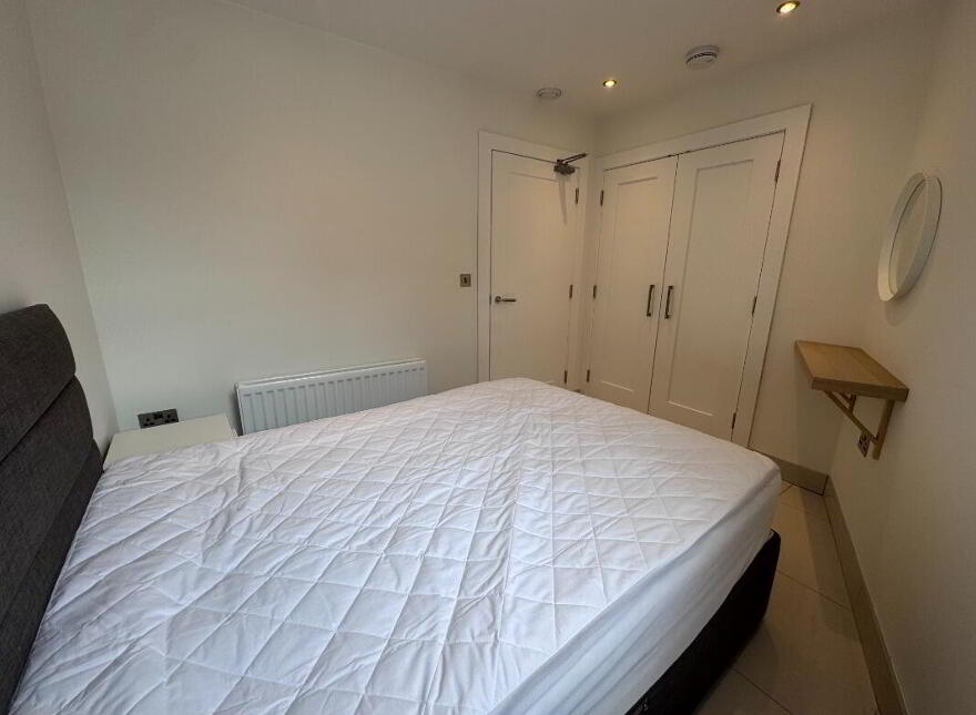Apartment 1 2a Marlborough Avenue, Belfast, BT9 7HB