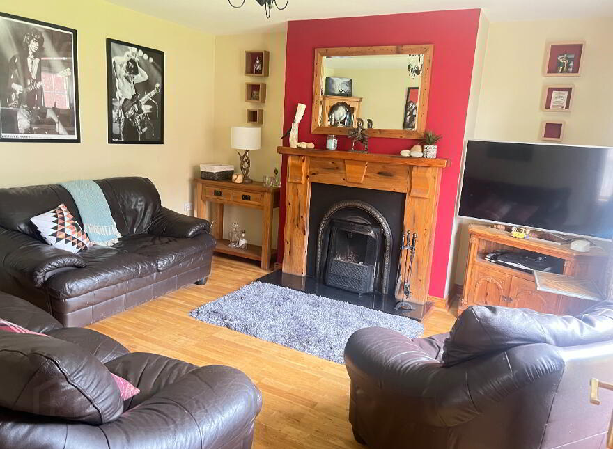 37 Meadowvale, Newtownhamilton, Newry, BT35 0HW