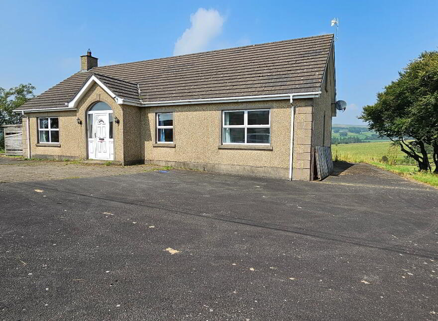 30 Ardymagh Road, Ballyclare, BT39 9TJ