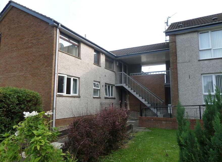 10d Grange Park, Ballyclare, BT39 9EZ photo