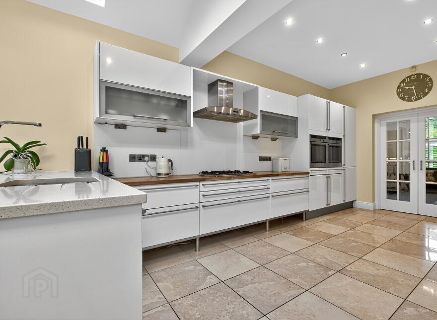126 Ballymoney Road, Ballymena, BT43 5BZ