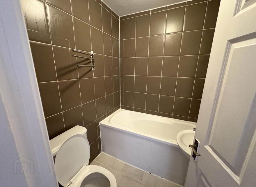 6 The Archway, Maiden Street, Newcastle West, V42XC67