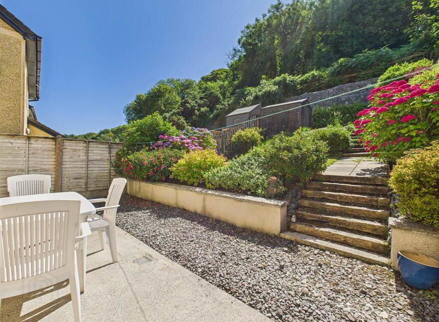 11 Fishermans Grove, Dunmore East, X91XF66