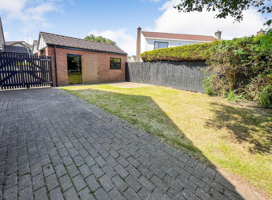 3 Abercorn Drive, Hillsborough, BT26 6LB