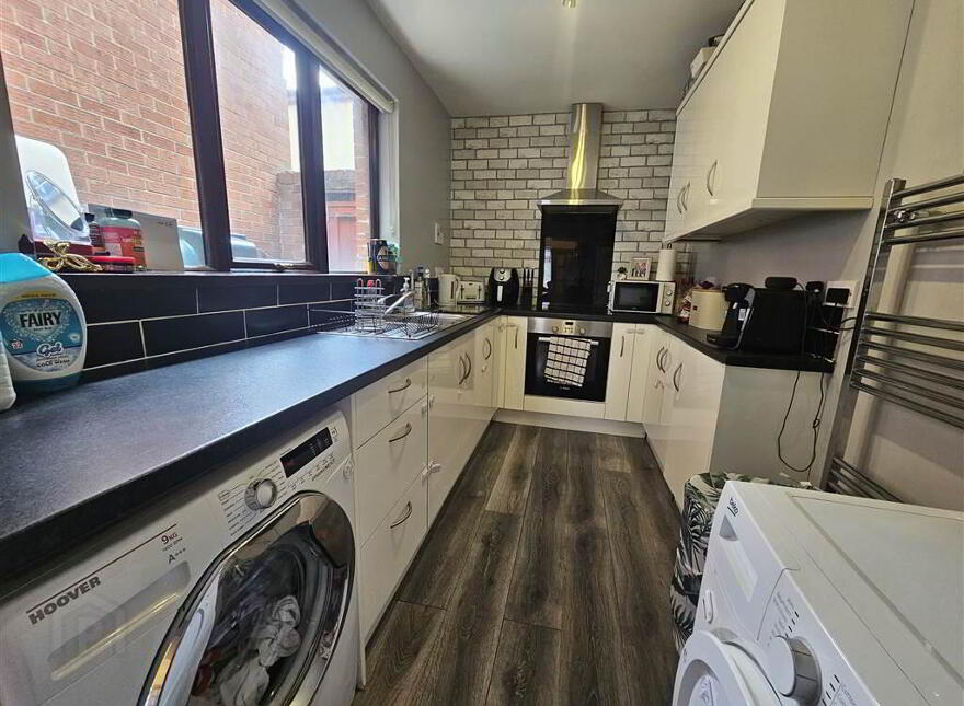 54 Hawthorn Street, Belfast, BT12 7AQ