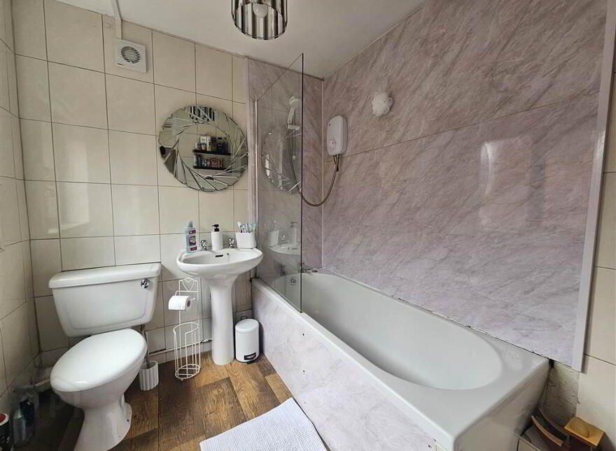54 Hawthorn Street, Belfast, BT12 7AQ