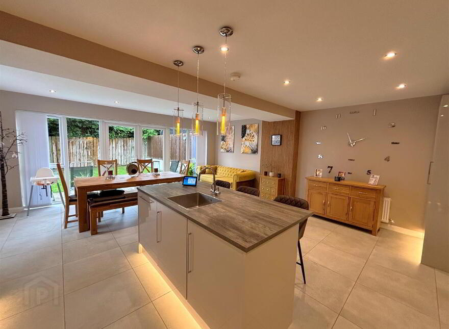 71 Buttermilk Loney, Belfast, BT14 8LP