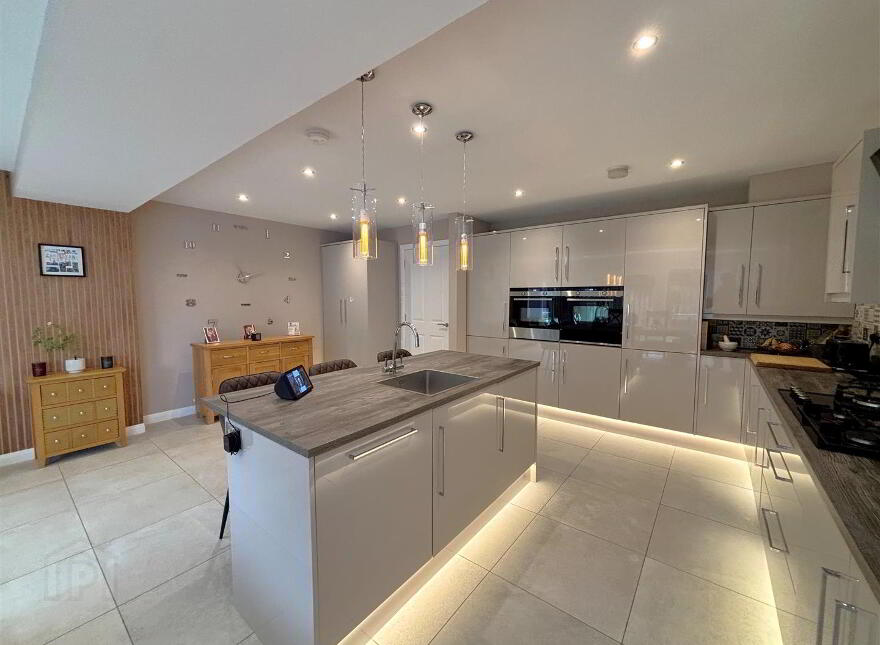 71 Buttermilk Loney, Belfast, BT14 8LP