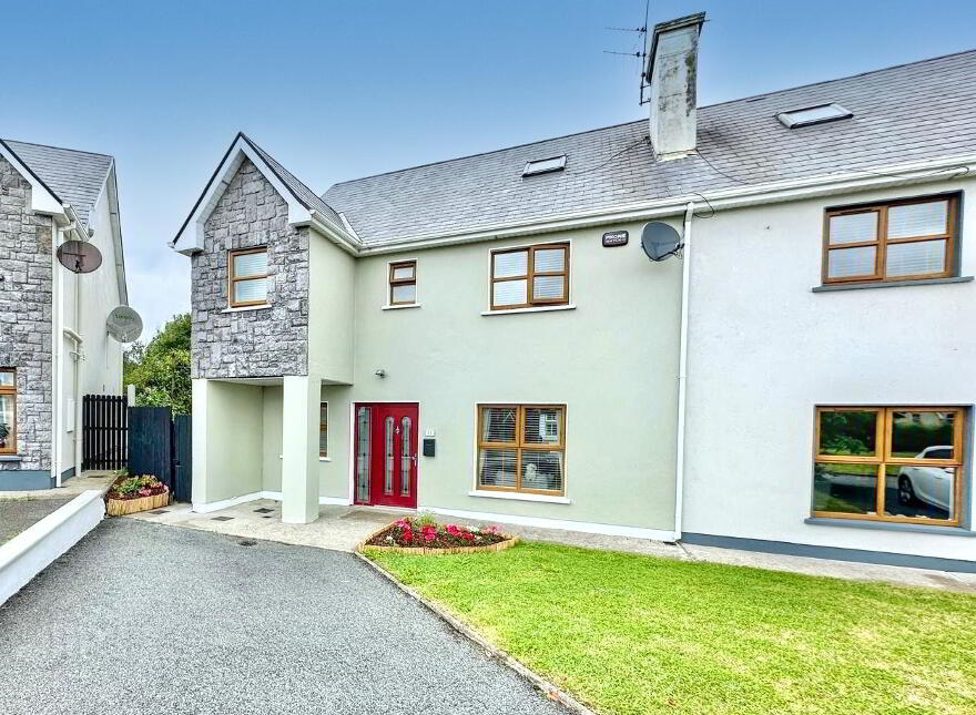 11 Radharc Na Sleibhte, Churchtown, P51A9CA photo