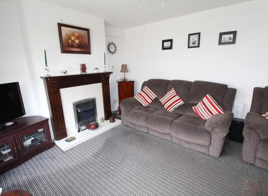 30 Ligoniel Road, Belfast, BT14 8BX