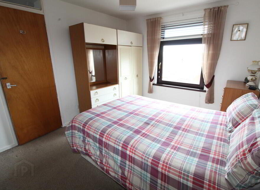 30 Ligoniel Road, Belfast, BT14 8BX