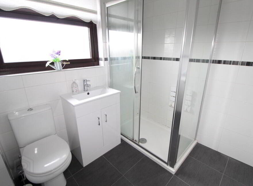 30 Ligoniel Road, Belfast, BT14 8BX