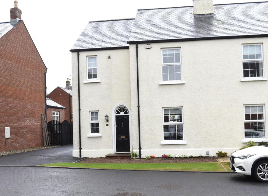 11 The Gallops, Lurganure Road, Lisburn, BT28 2QR