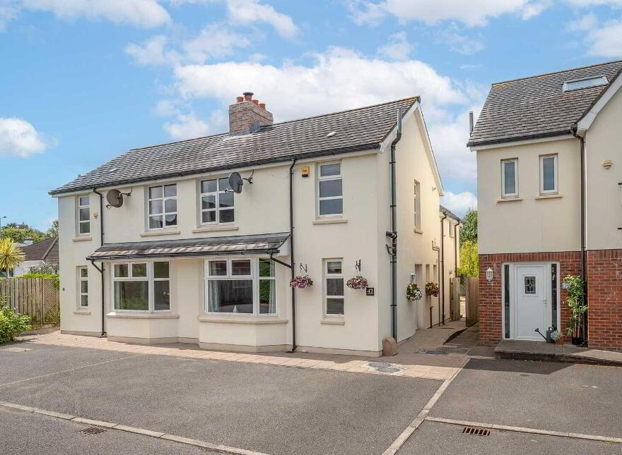 42 Waverley Drive, Bangor, BT20 5LD photo